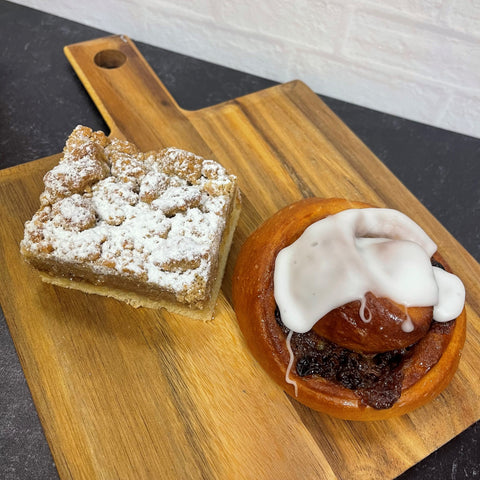 Bakery Offering Bread, Cakes, Desserts, Cupcakes, Pastry, Catering – La ...