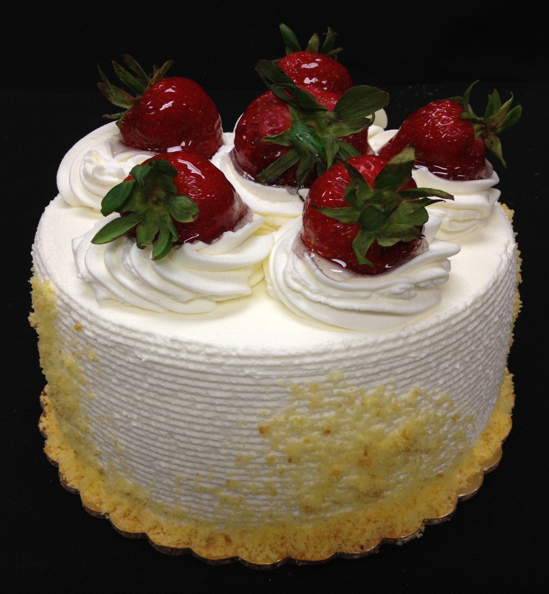 Fresh Strawberry Shortcake La Bon Bake Shoppes 7026